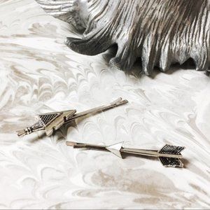 VANESSA MOONEY Arrow Hairpins